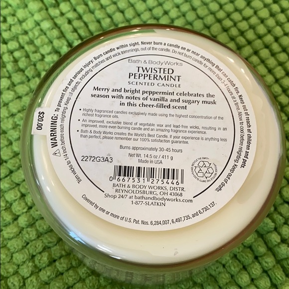Bath & Body Works candle - Picture 2 of 3